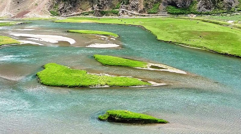 Amazing Ghaziser Lake